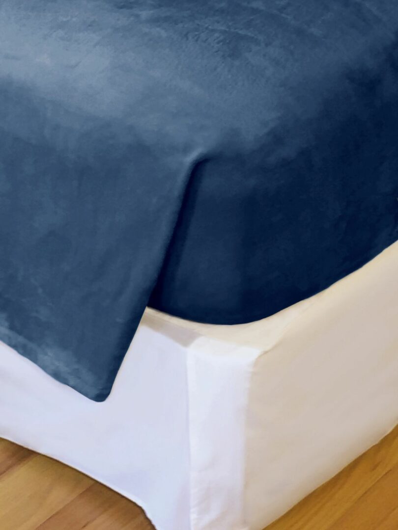 Effortless Bedding Oversized Semi Fitted Bed Blankets Blue Fits 13